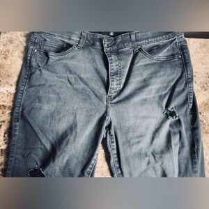 LuLaRoe distressed denim jeans